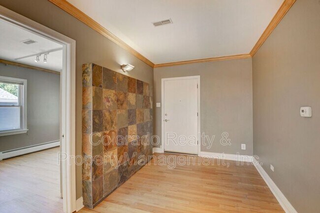 Building Photo - 1736 S Humboldt St