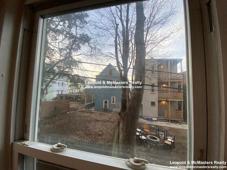 Building Photo - 221 South St