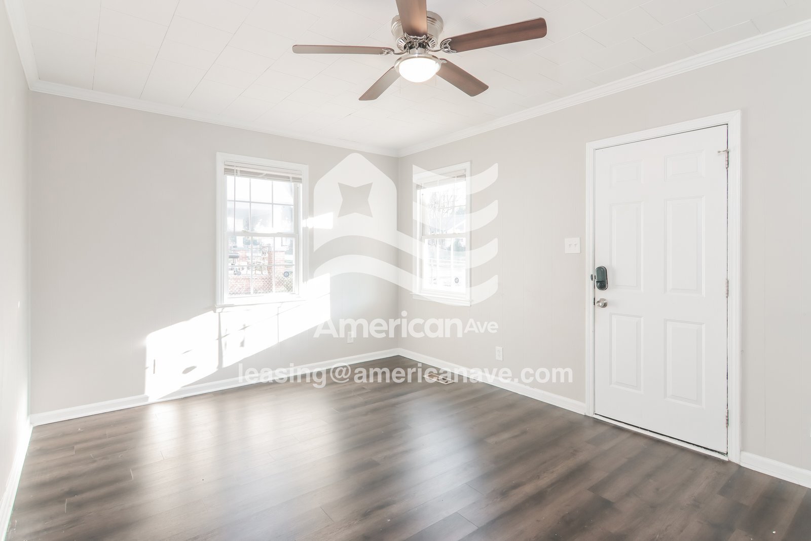 Building Photo - 4005 7th Ave