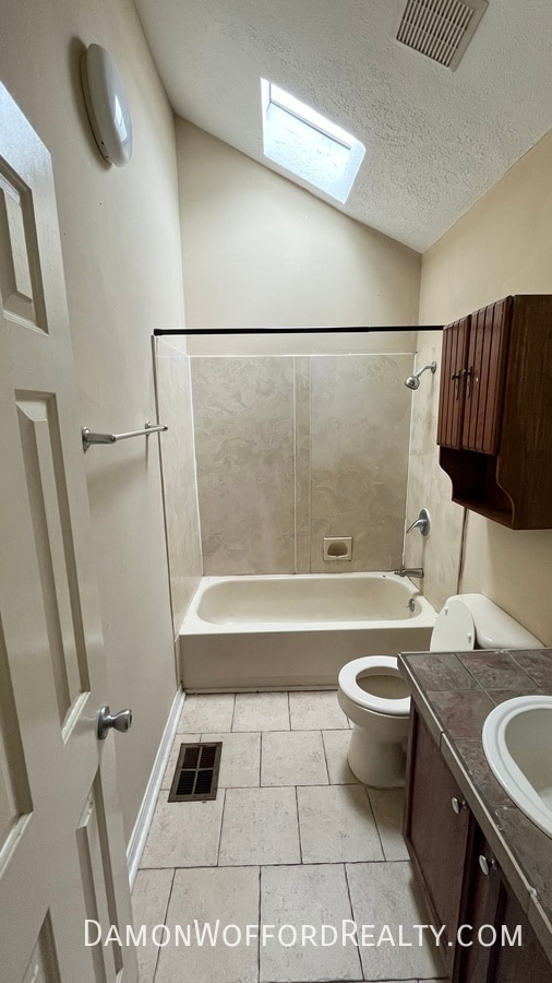 Building Photo - 941 Glastonbury Cir