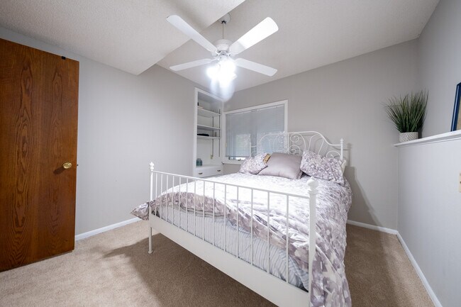 Building Photo - 3521 Widgeon Way