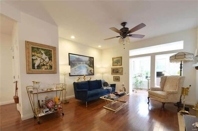 Building Photo - 4317 Maryland Ave