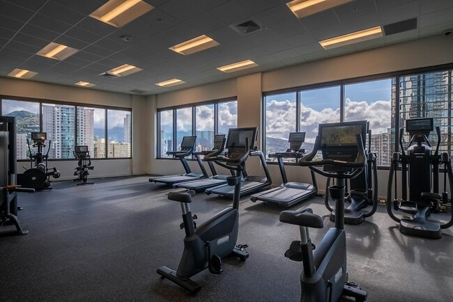 Building Photo - 1515 Liona St