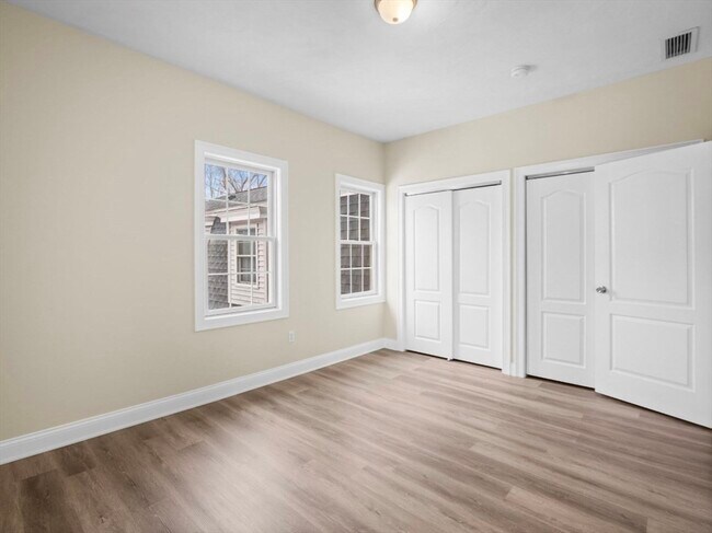 Building Photo - 63 Varnum Ave