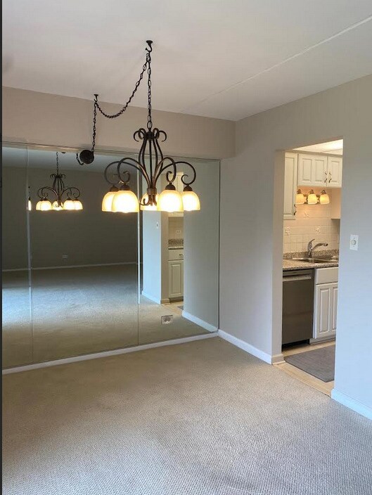 Building Photo - 6340 Americana Dr