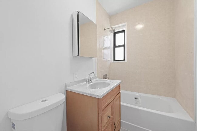 Building Photo - 44-14 Newtown Rd