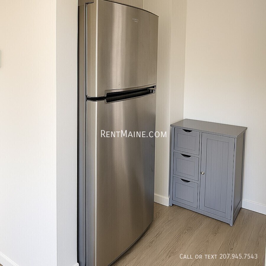 Building Photo - 109 Main Rd N