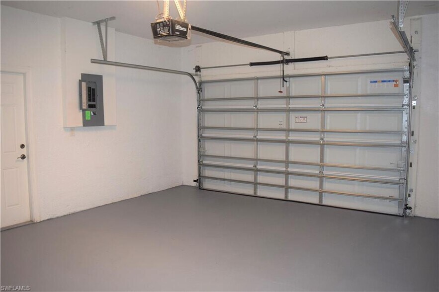 Building Photo - 12219 De Moya Dr