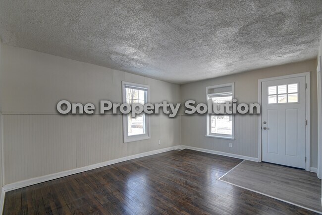Building Photo - 2642 Clay St