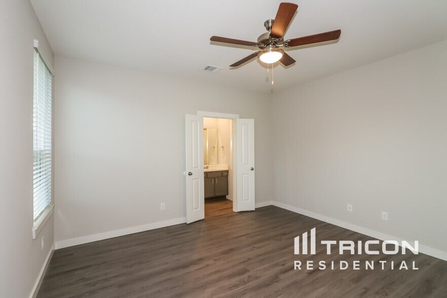 Building Photo - 2334 Bailey Flds Ln