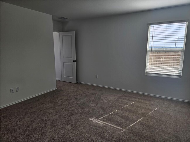 Building Photo - 117 Tall Timbers Trl