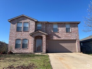 Building Photo - Stunning 4/2.5 home in Fort Worth