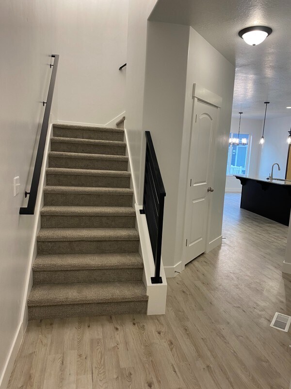 Building Photo - 3730 W 1650 N