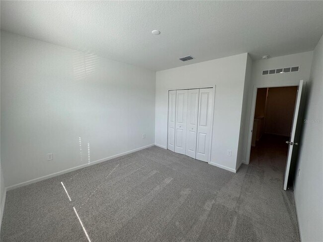 Building Photo - 5836 Meditation Dr