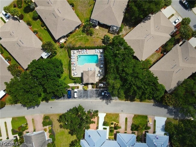 Building Photo - 20611 Country Creek Dr