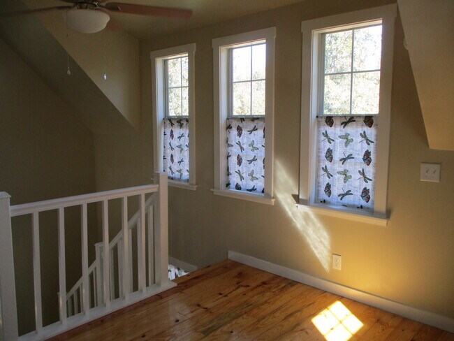 Building Photo - 488 FM 1441