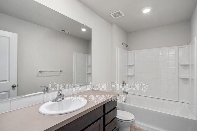 Building Photo - 5611 151st St Ct E