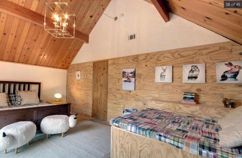 Building Photo - 1401 Rockspray Dr