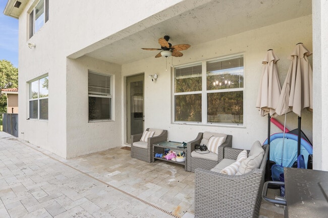 Building Photo - 1085 Center Stone Ln