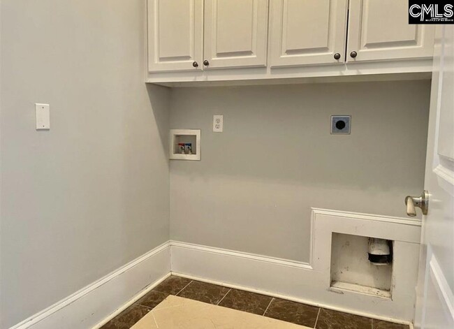 Building Photo - 33 Golden Spur Ln