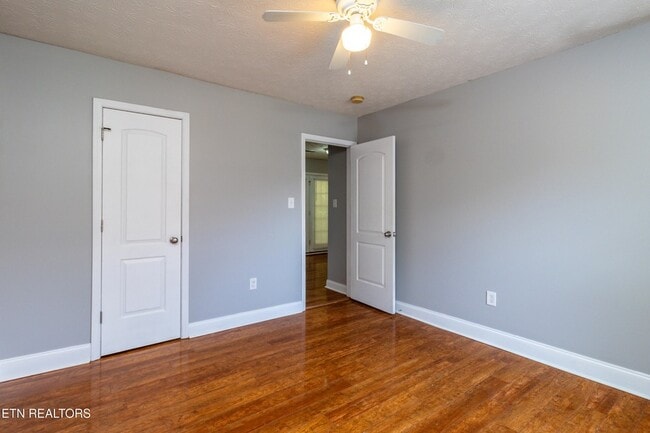 Building Photo - 7005 Buddy J Ln