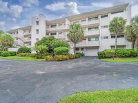 Building Photo - 5536 Jimmy Buffett Mem Hwy