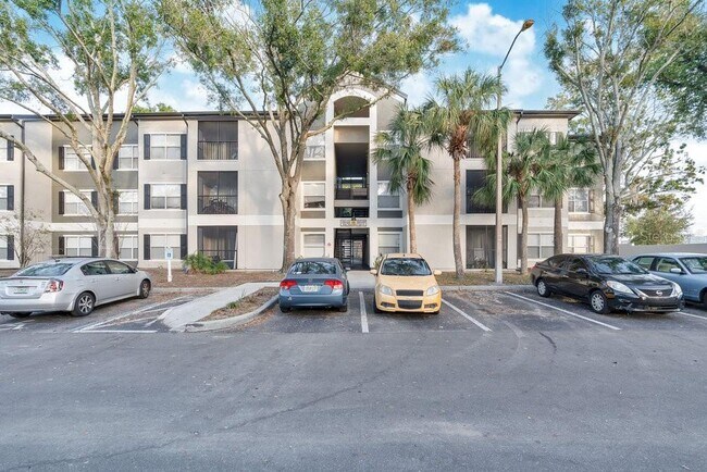 Building Photo - 7606 Pissarro Dr