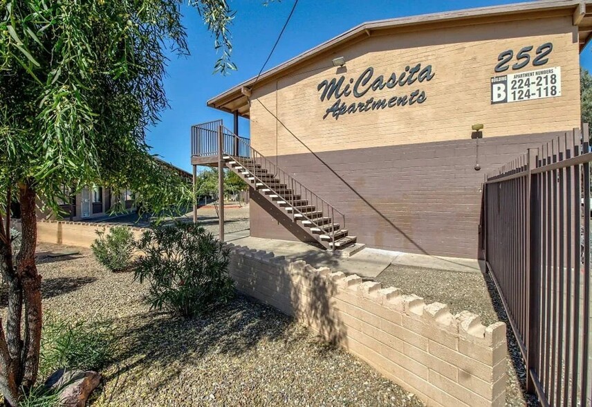 Interior Photo - The Axis - Tucson Apartments