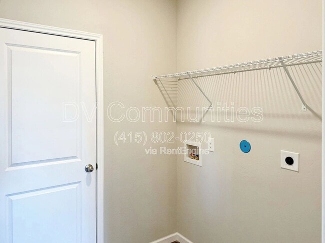 Building Photo - 1712 Amaranth Ln