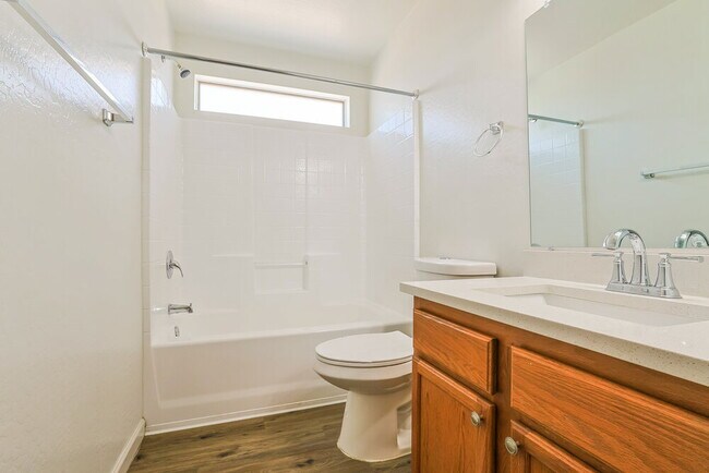 Building Photo - 10528 E Calypso Ave