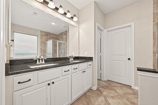 Building Photo - 19503 S Coral Honeysuckle Loop