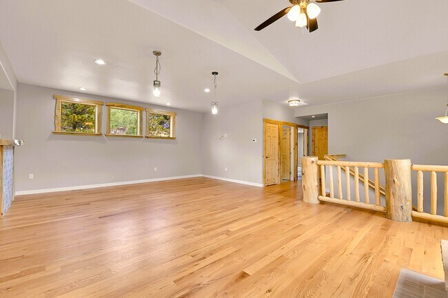 Building Photo - 132 Pauls Ln