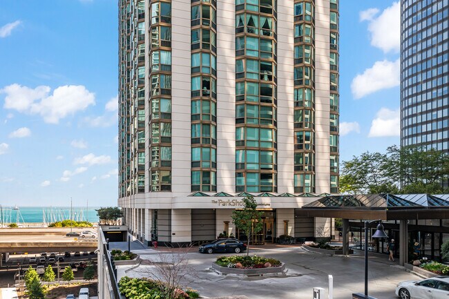 Building Photo - 195 N Harbor Dr