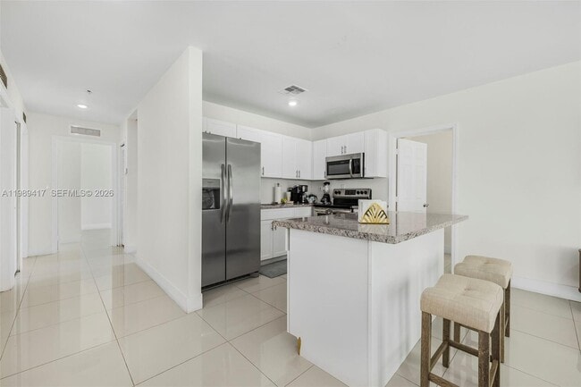 Building Photo - 1924 SW 20th St