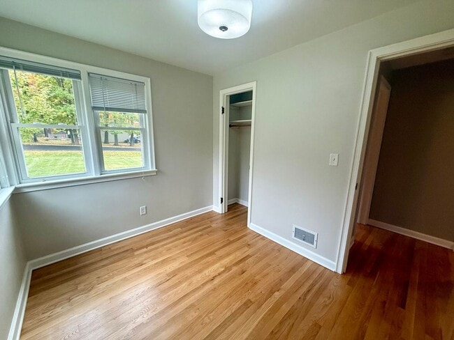 Building Photo - 3 Bed 1 Bath Single Family Home in Wausau