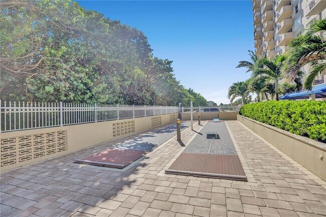 Building Photo - 2000 S Ocean Blvd