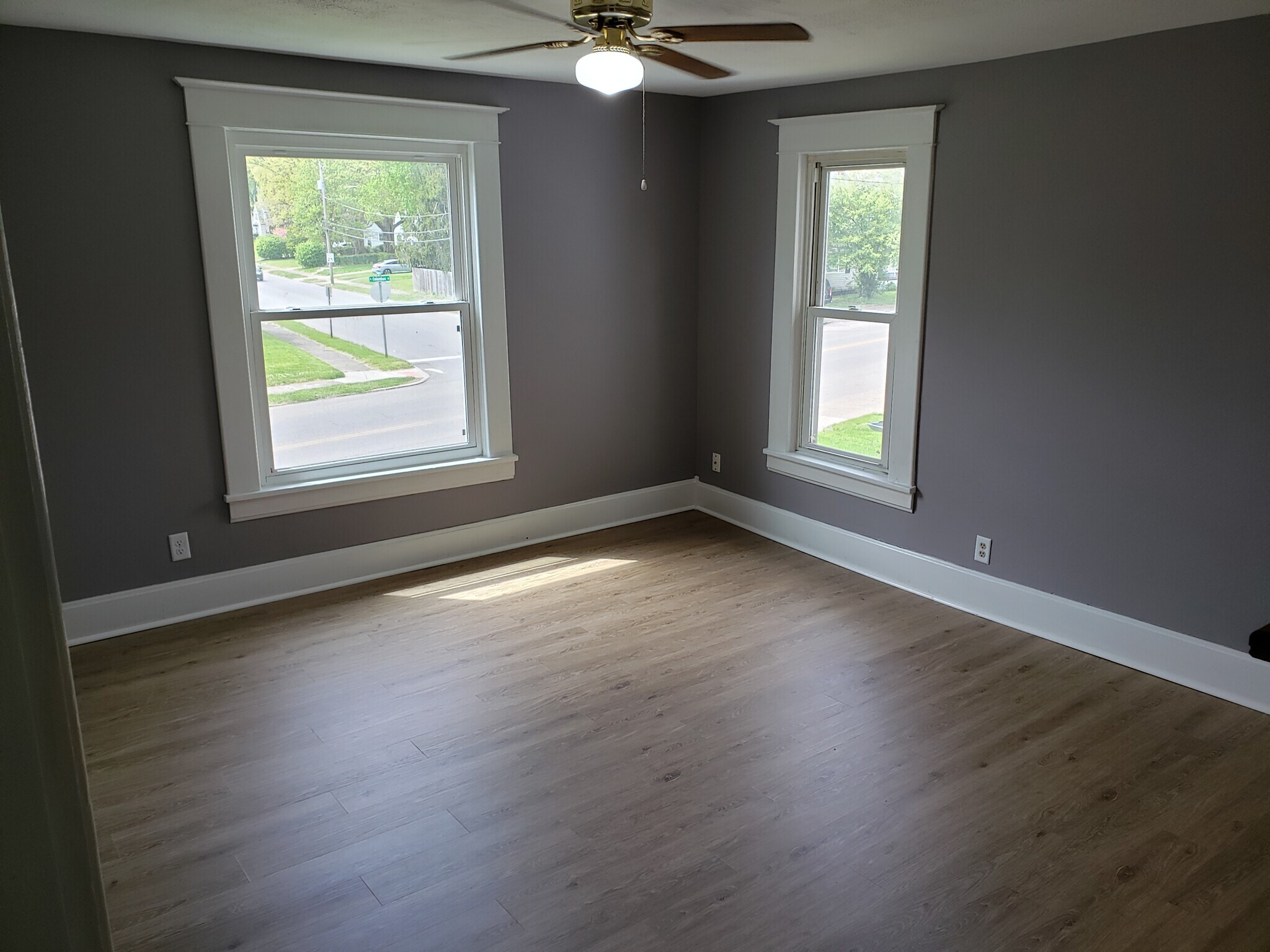 Building Photo - 1152 N Columbus St