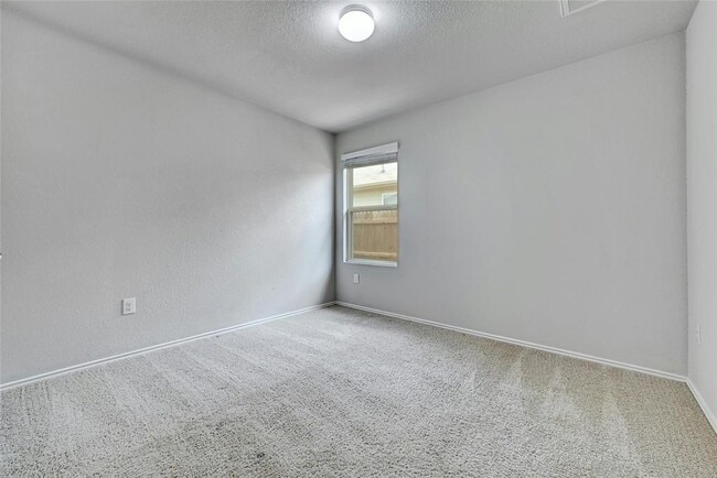 Building Photo - 5800 Shanjia Dr