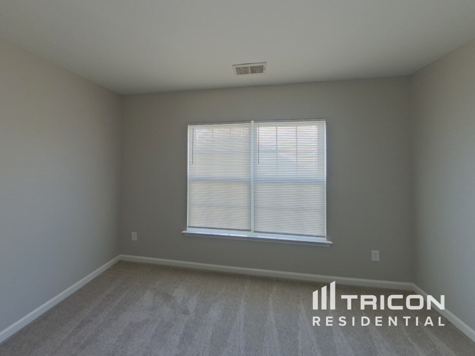 Building Photo - 175 Settlers Grove Ln