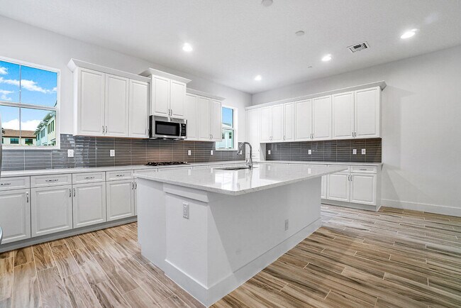 Building Photo - 4122 Faraday Wy