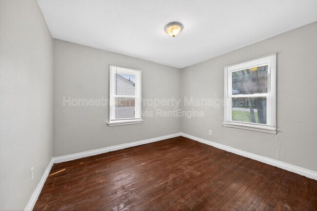 Building Photo - 605 Abston St