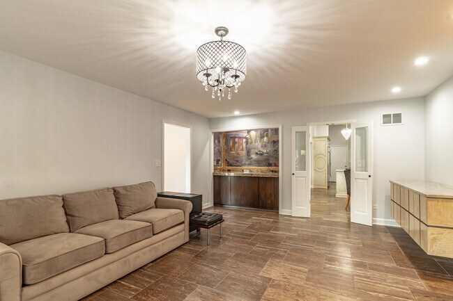 Building Photo - 31 Fox Trail