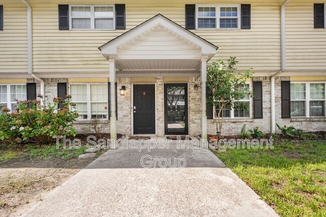 Building Photo - 507 Stinson Dr