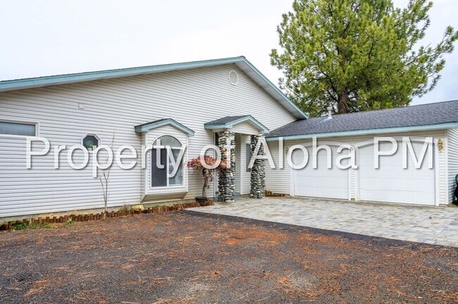 Building Photo - 108 Lakeshore Dr