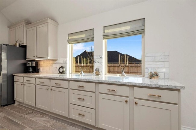 Building Photo - 28196 Knight Peak Dr