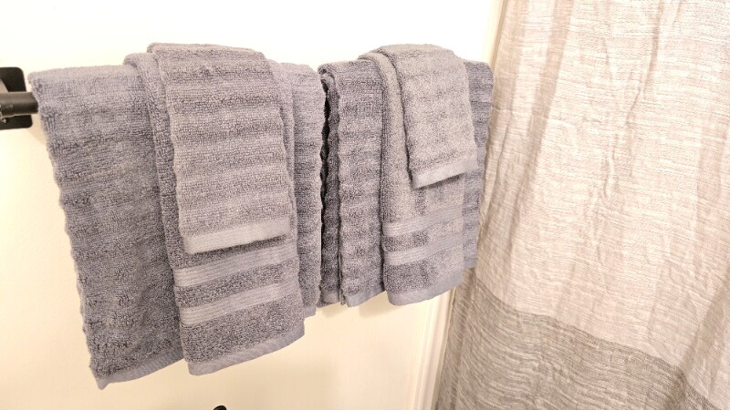 Building Photo - 1719 Gulfdale Dr