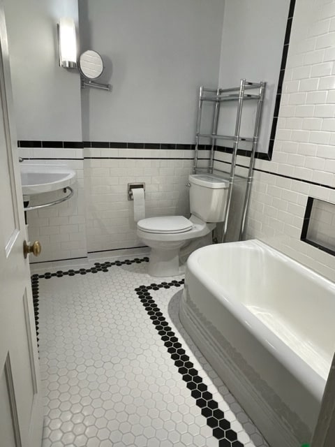 Building Photo - 3754 Tudor Arms Ave