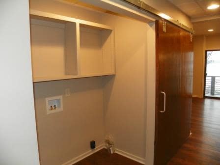 Building Photo - 101 Riverside Dr