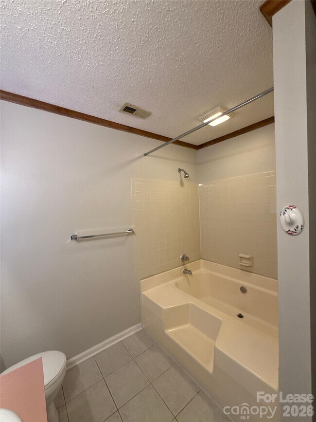 Building Photo - 7638 Campbell Creek Ln