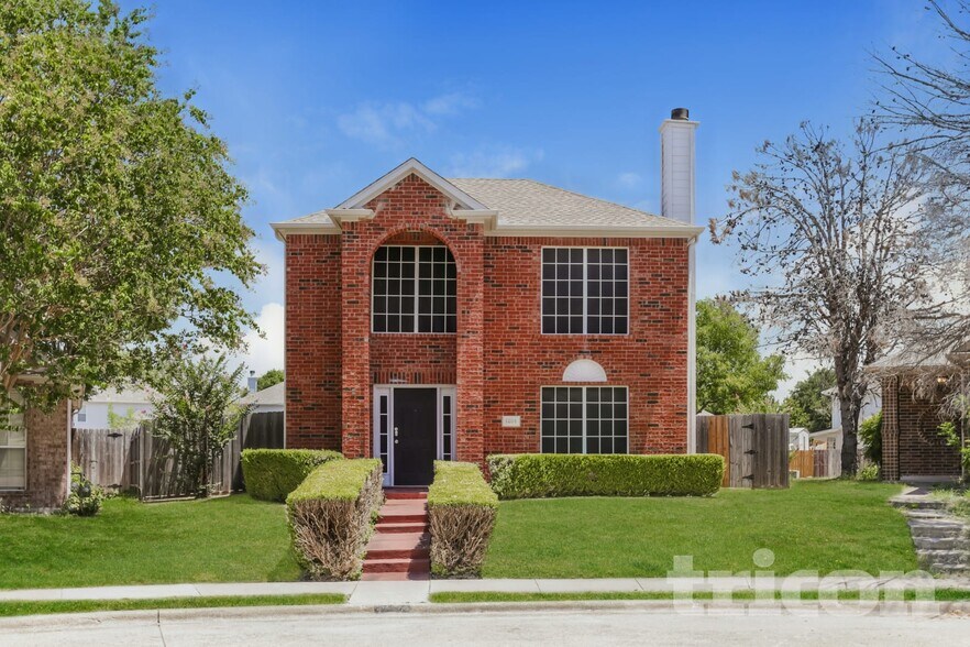 Primary Photo - 1204 Shakleford Cir